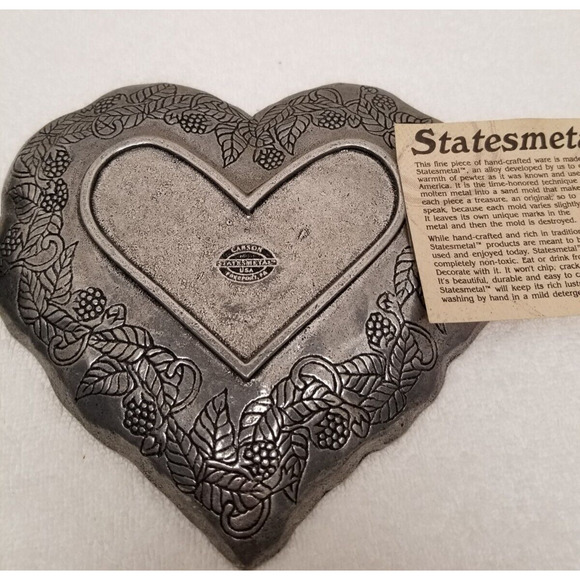 2-Carson Freeport PA. Friendship plate and heart shape plate - Picture 5 of 10